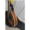Image 10 : Epiphone MM-20-A Style Mandolin With Soft Case