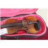 Image 2 : Full-Size Violin With Bow and Hard Case