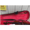 Image 4 : Full-Size Violin With Bow and Hard Case