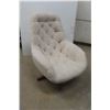 Image 1 : Swivel Living Room Chair