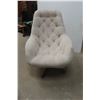 Image 2 : Swivel Living Room Chair