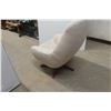 Image 5 : Swivel Living Room Chair