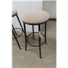 Image 2 : 4 x Modern Stools