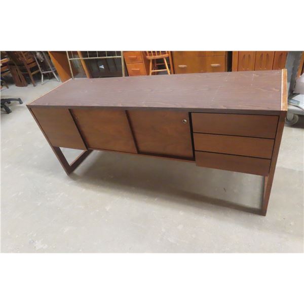 Credenza, 28" x 66" x 19"