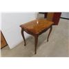 Image 5 : End Table With Drawer