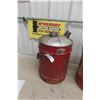 Image 3 : 3 x 5 Gal Antelope AT Oil Cans