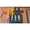 Image 3 : Seven Piece Hunting Butcher Kit 200 Lb Scale Hook Four Knives With Rack