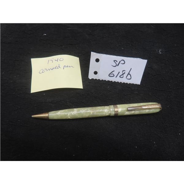 1940 Arnold Pen and Pencil Set, Marbled Pearlescent Finish