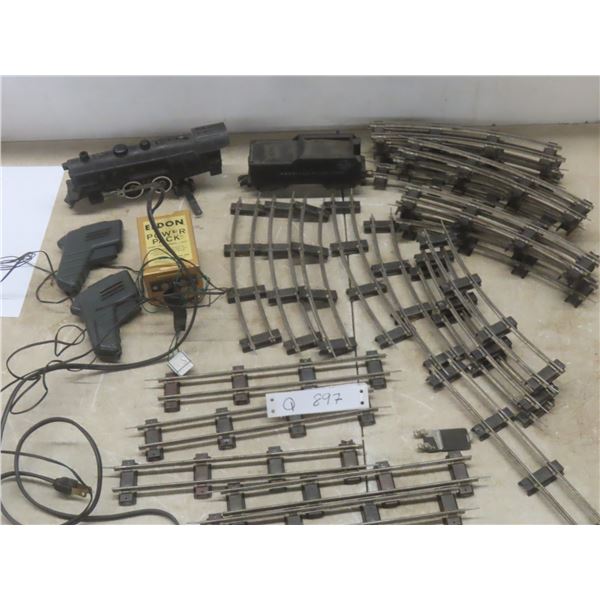 Vintage American Flyer 'Reading Lines' S Gauge Toy Trains With 20 Curved Tracks, 6 Straight Tracks,