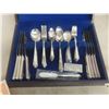 Image 4 : Rogers Silver Plated 8 Piece Place Setting With Case