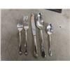 Image 6 : Rogers Silver Plated 8 Piece Place Setting With Case
