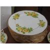 Image 11 : Fifty-Five Pieces Royal Albert Tea Rose