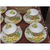 Image 6 : Fifty-Five Pieces Royal Albert Tea Rose