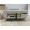 Image 2 : KOLUX AJ24 Slide Projector With Four Metal Slide Cases