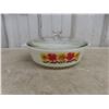 Image 7 : Six Pyrex Nesting Bowls and Covered Casserole Dish