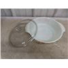 Image 8 : Six Pyrex Nesting Bowls and Covered Casserole Dish