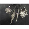 Image 6 : Vintage Cufflinks, Tie Clips, Rhinestone Bracelets, Watch Faces, and More
