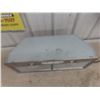 Image 6 : Broan Elite Range Hood