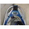Image 4 : Pair of Yukon Charlie's Mountain Profile Snowshoes 8" x 25"