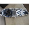 Image 5 : Pair of Yukon Charlie's Mountain Profile Snowshoes 8" x 25"