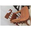Image 7 : Doll High Chair and Open Bookshelf, 31" x 22" x 7"