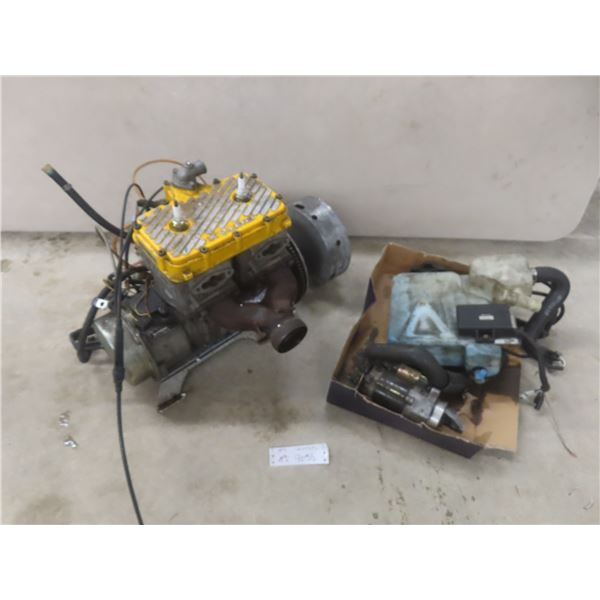 1997 Formula Skidoo Motor 500 Deluxe, 500 CC Liquid-Cooled, 150 PSI, 5,000 KM, Electric Start, Ran