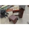 Image 1 : Singer Cabinet Electric Sewing Machine With Drawers Full of Notions