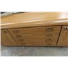 Image 5 : Dresser Oak Style Look 29" x 70" x 18"