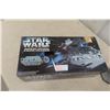 Image 2 : Star Wars Action Figure Darth Vader and Battle Ship Pez