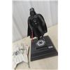 Image 7 : Star Wars Action Figure Darth Vader and Battle Ship Pez