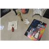 Image 8 : Star Wars Action Figure Darth Vader and Battle Ship Pez