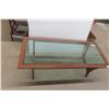 Image 2 : Coffee Table, 19" x 52" x 20"