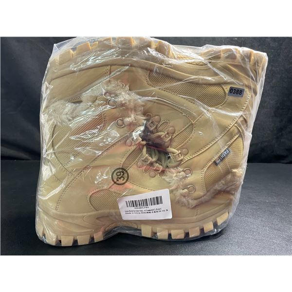 1 Pair of Snow Boots/Waterproof Fur-Lined Boots - Size 39 EUR/6.5 Men/9 Women - New Sealed