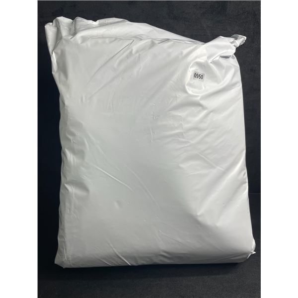 1 MYSTERY BAG!! Contains Over 20pcs of Brand New Assorted Items! (Large 18" x 12" Bag Size)