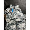 Image 2 : SMN One-Piece Kids Snowsuit/Ski Suit for Winter - Size 6T - Unisex Design - New in Box!