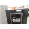 Image 3 : Yukon Gear Metal Gun Case 53" x 13" x 11" (Lock Needs Repair)