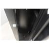 Image 7 : Yukon Gear Metal Gun Case 53" x 13" x 11" (Lock Needs Repair)
