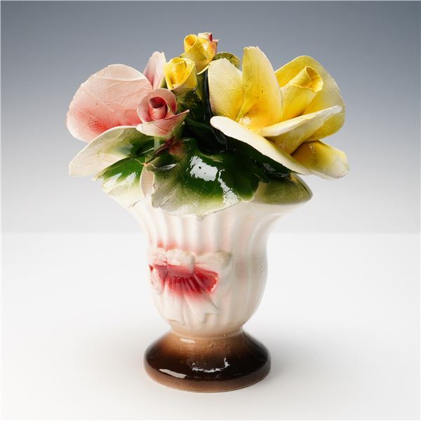 Nuova Capodimonte Italian Porcelain Floral Centerpiece