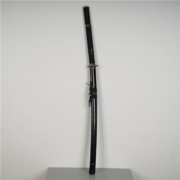 Chinese Decorative Katana Sword with Gilded Dragon Tsuba