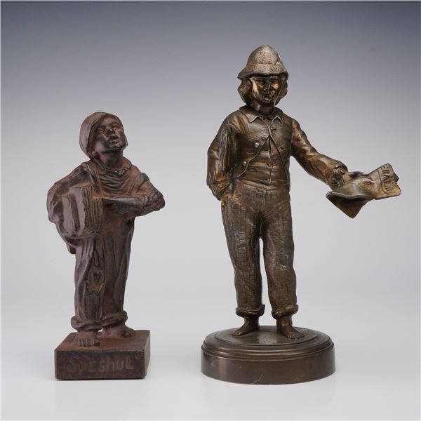 2pc Qualcast Bronze Newspaper Seller Themed Figurines