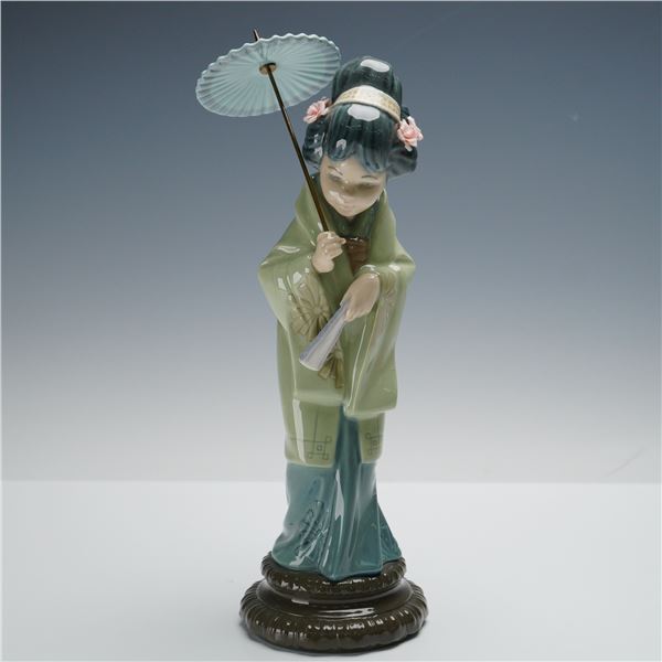 Lladro Porcelain Figurine, Oriental Spring 1004988