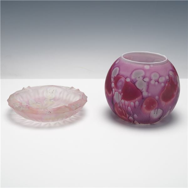 2pc Satin Glass Ashtray and Art Glass Vase