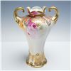 Image 2 : Maple Leaf Nippon Double-Handle Porcelain Floral Vase