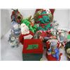 Image 1 : ESTATE:  TRAY WITH APPROXIMATELY 20 CHRISTMAS ORNAMENTS (OVEN MITTS, PICTURE FRAMES, ETC)