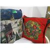 Image 1 : ESTATE:  2 CHRISTMAS CUSHIONS