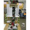 Image 2 : ESTATE:  BIRD HOUSE ON STAND