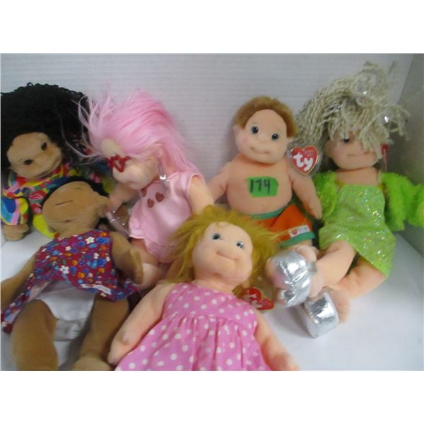 ESTATE/COLLECTABLE:  BOX C/W 6 TY STUFFED TOYS