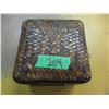 Image 1 : BOX C/W CONTENTS (KEY CHAINS, BOTTLE OPENERS, ETC)
