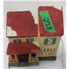 Image 1 : ESTATE:  LIGHTED HOUSE (DARK PINK ROOF; WORKING)