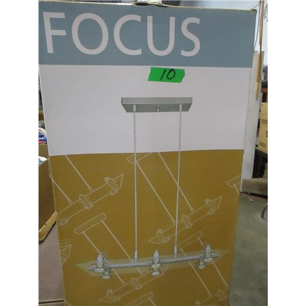 NEW:  FOCUS LIGHT FIXTURE (MODEL 20124A)